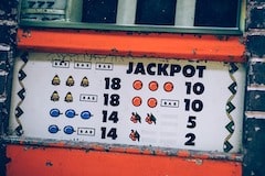 Spielautomat mit Jackpot Symbol